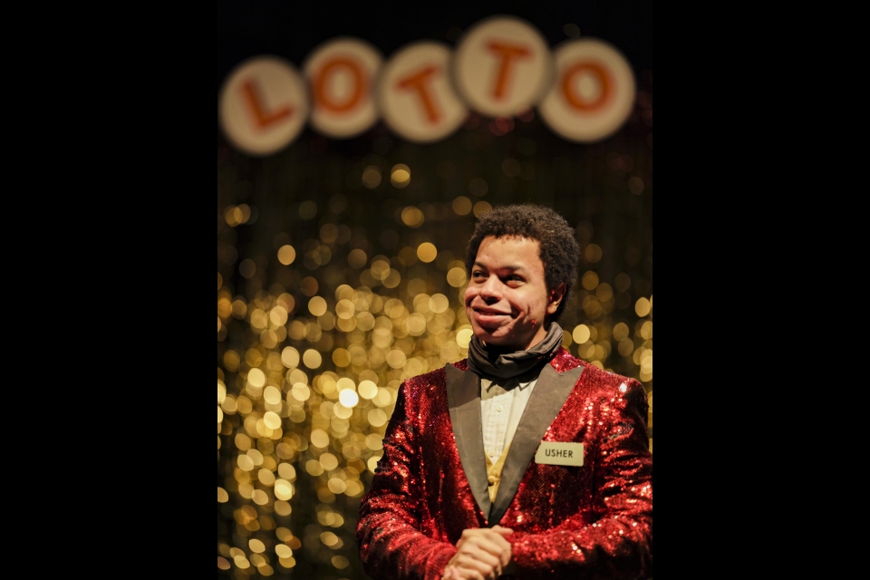 Actor performing in Everybody