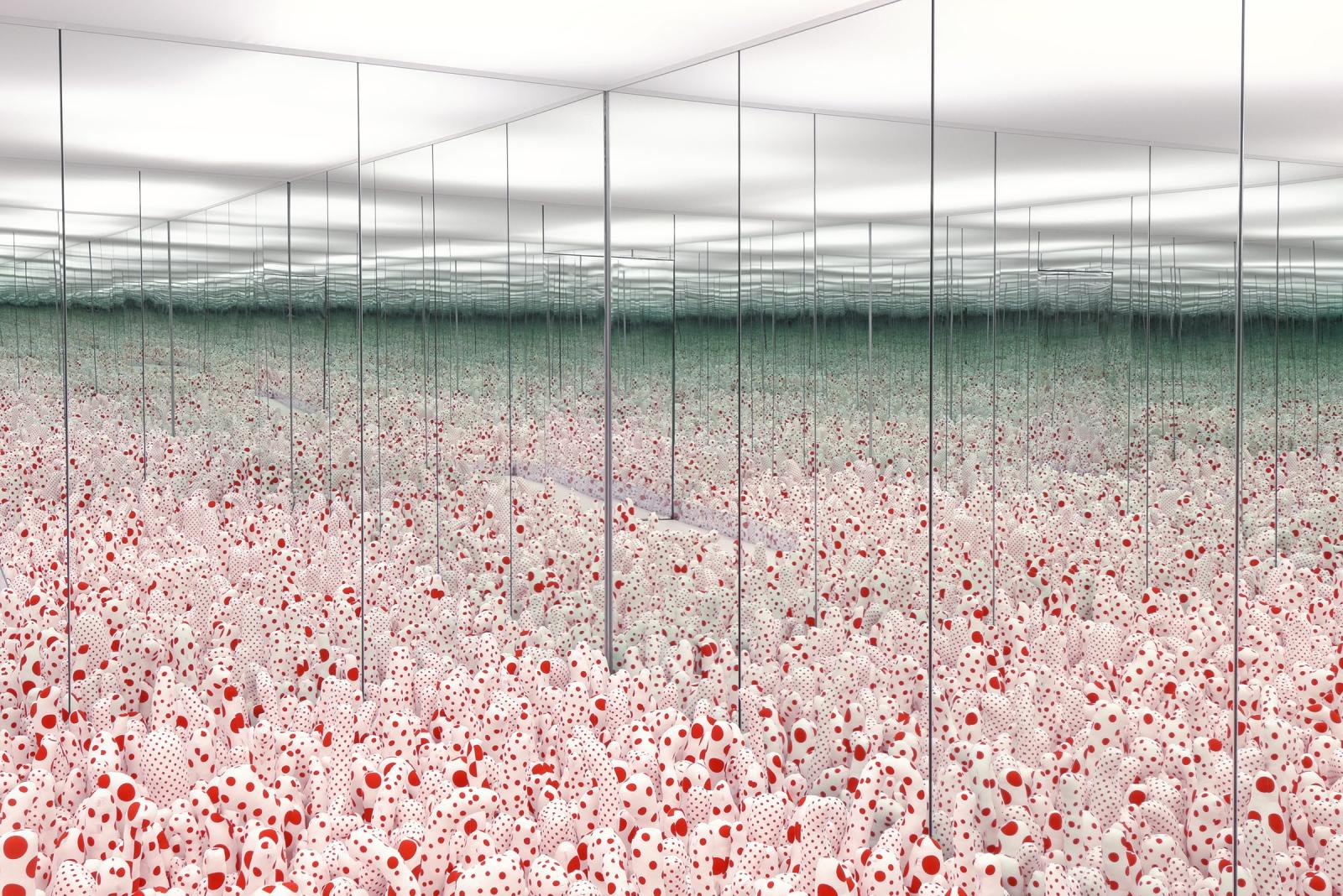 Yayoi Kusama, "Installation view of Infinity Mirror Room—Phalli’s Field"